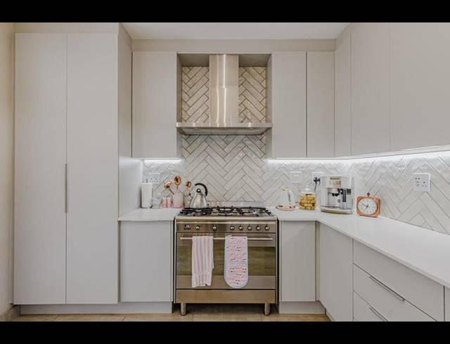 3 BEDROOM HOUSE FOR SALE IN OLYMPUS AH